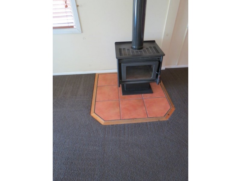 12 Fowles Street, Roma QLD 4455