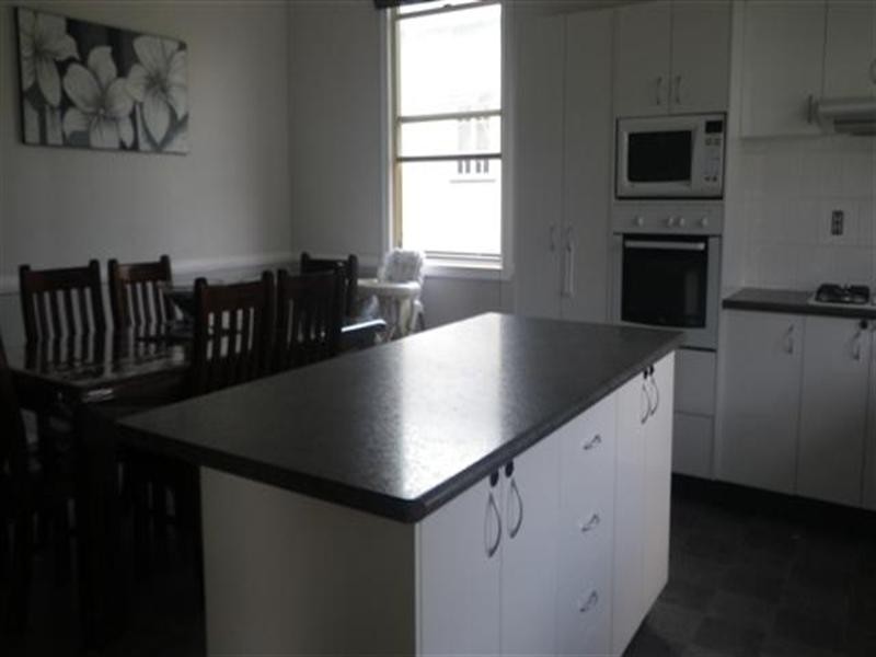 80 Quintin Street, Roma QLD 4455