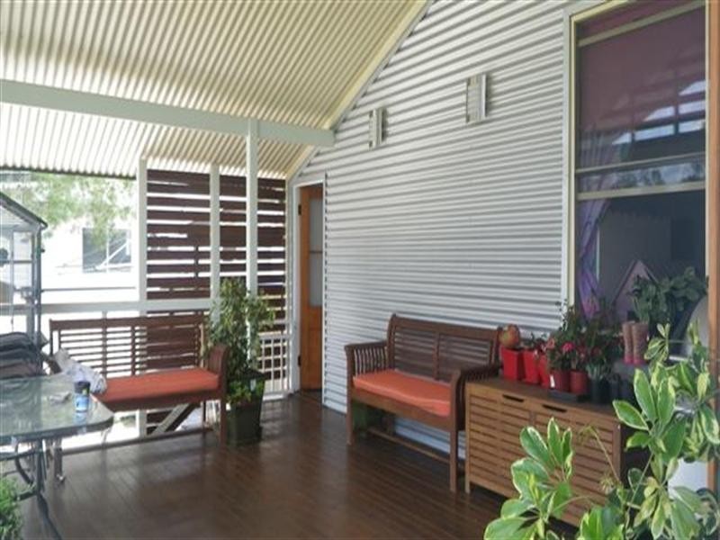 80 Quintin Street, Roma QLD 4455