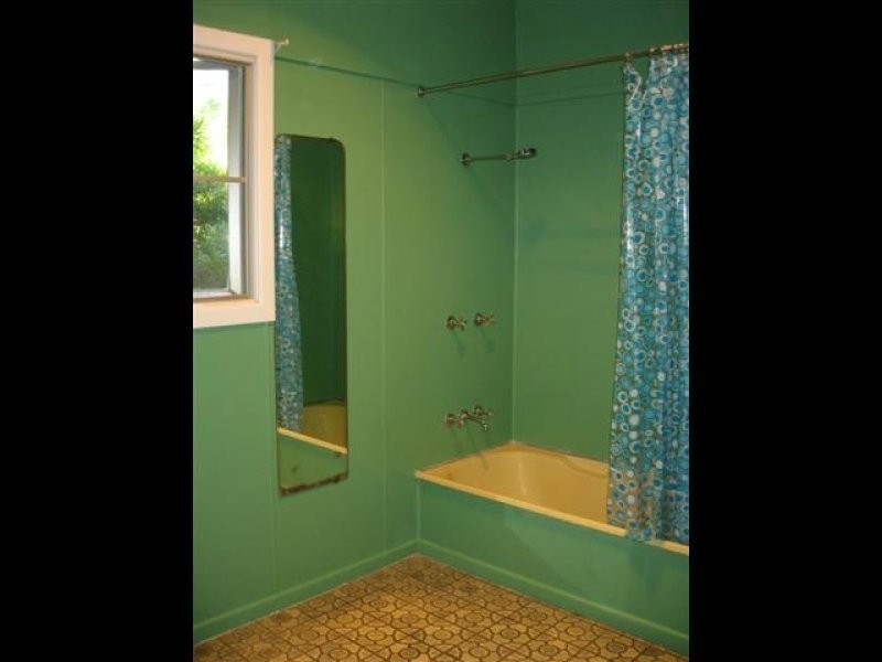 15 Downs Street, Roma QLD 4455