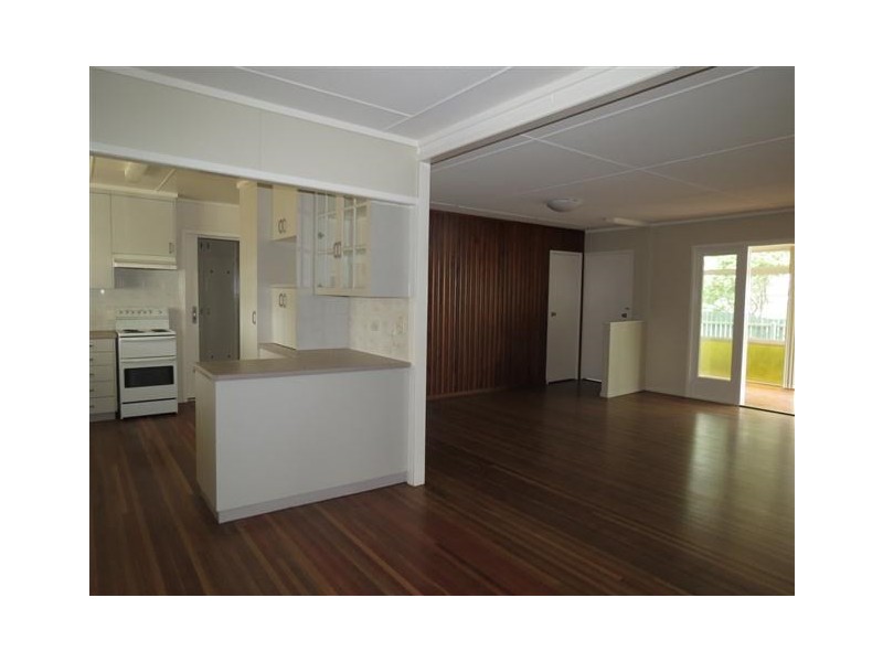2 Beitz Street, Roma QLD 4455
