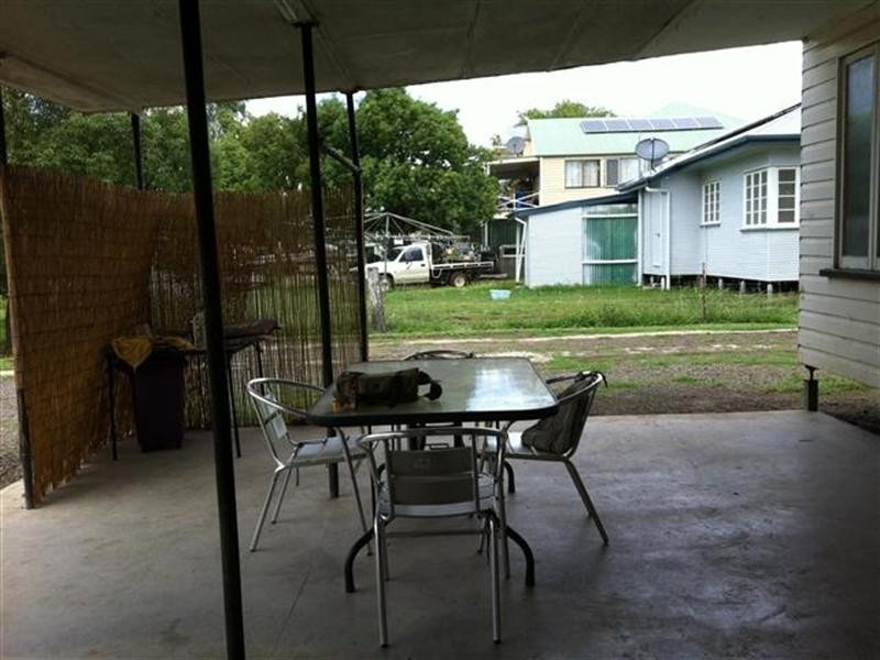 108 Arthur Street, Roma QLD 4455