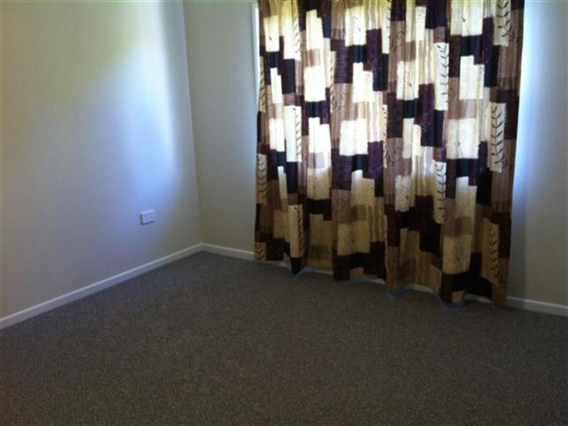 17 Major Street, Roma QLD 4455