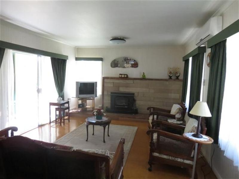 3 Eva Street, Roma QLD 4455