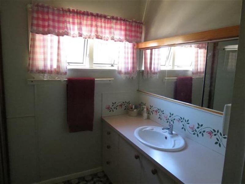 3 Eva Street, Roma QLD 4455