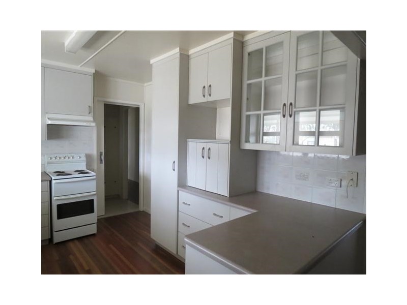 2 Beitz Street, Roma QLD 4455