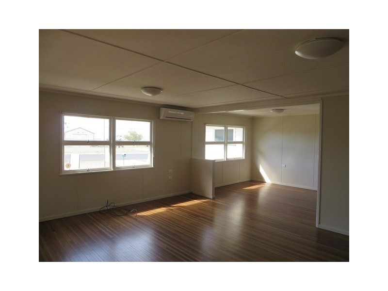 2 Beitz Street, Roma QLD 4455