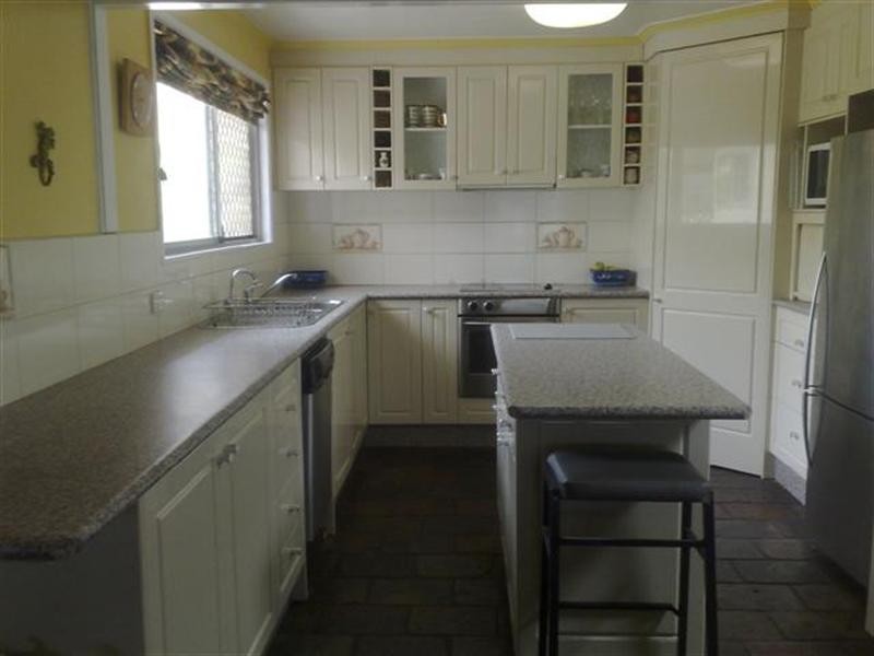 115 Miscamble Street, Roma QLD 4455