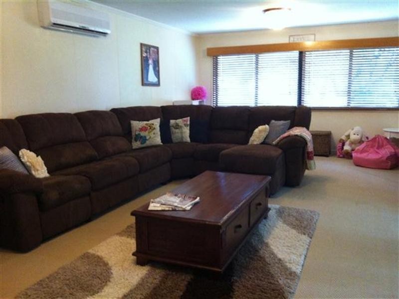 32 Saunders Street, Roma QLD 4455