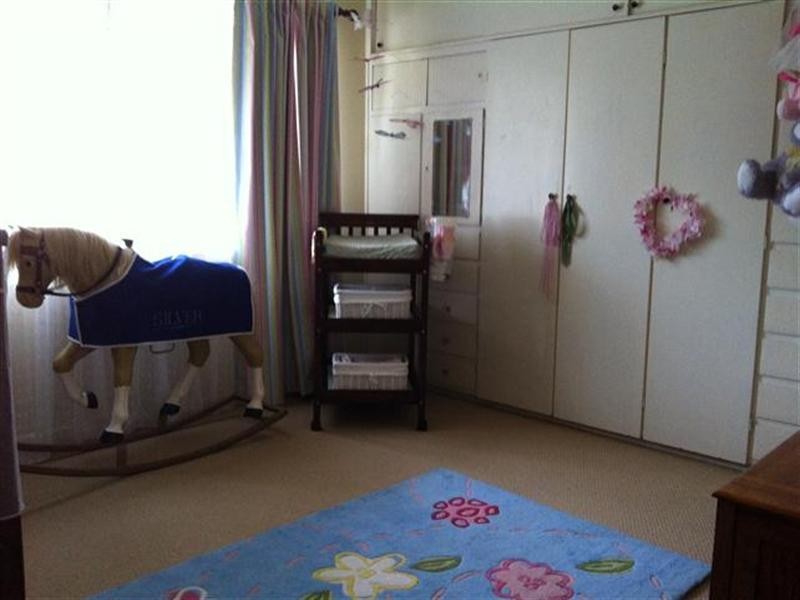 32 Saunders Street, Roma QLD 4455