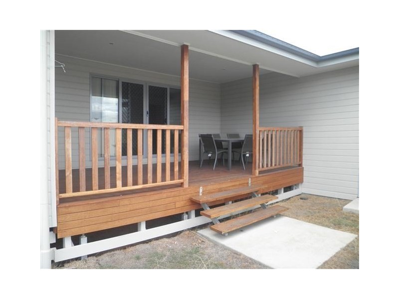 8 Tate Place, Roma QLD 4455
