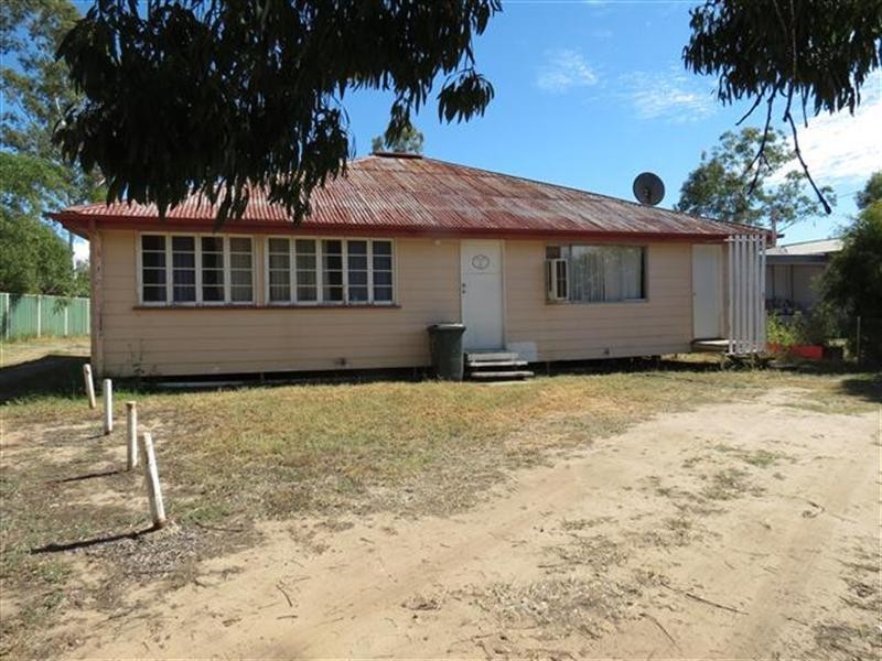1 Albert Street, Roma QLD 4455