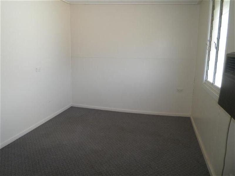 4 South Street, Roma QLD 4455