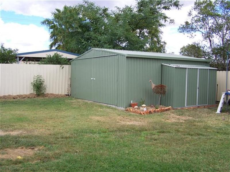 37 William Street, Roma QLD 4455