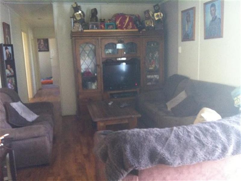53 Elmer Street, Roma QLD 4455
