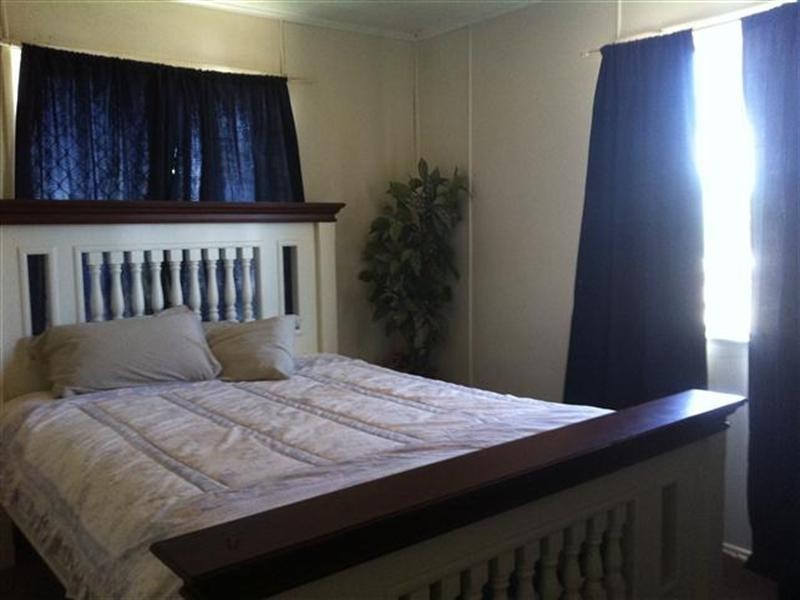 53 Elmer Street, Roma QLD 4455