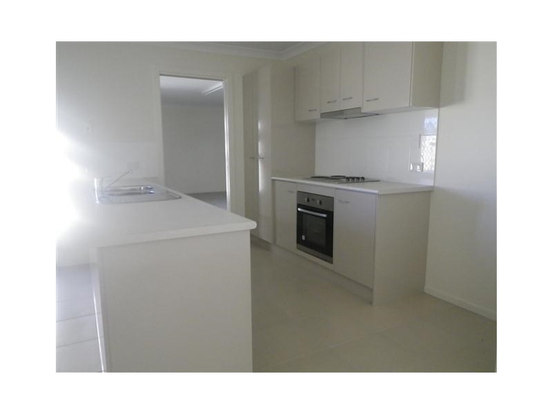 21 Ivy Street, Roma QLD 4455