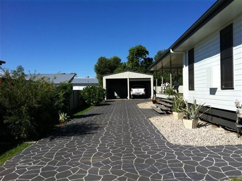 30 Robusta Drive, Roma QLD 4455