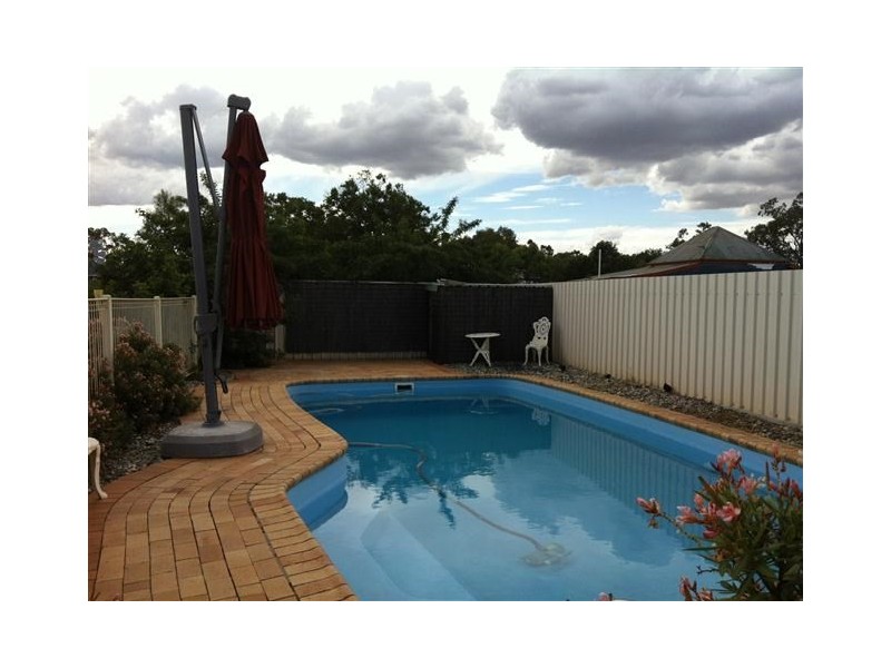5 Madison Terrace, Roma QLD 4455