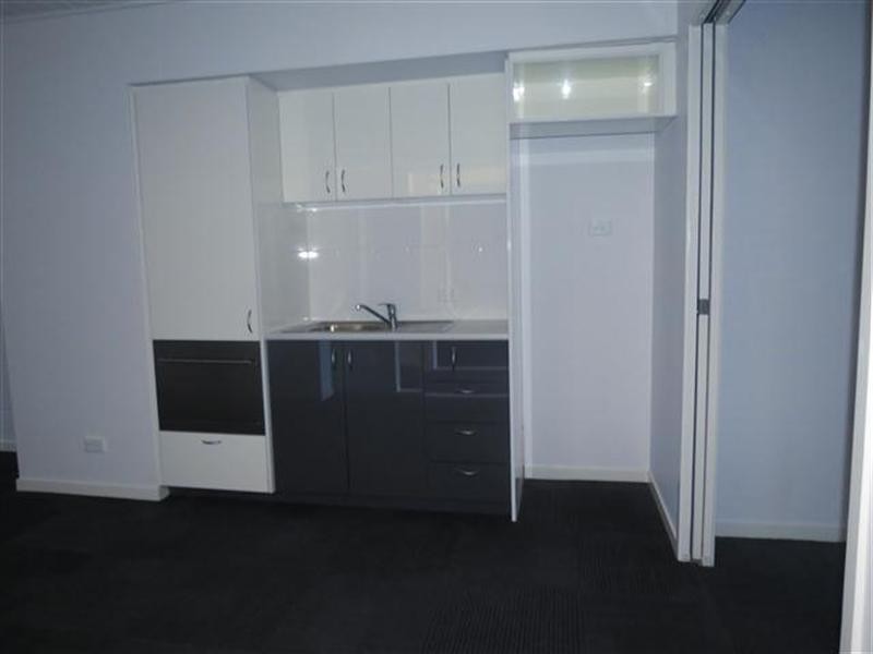 12 Gregory Street, Roma QLD 4455