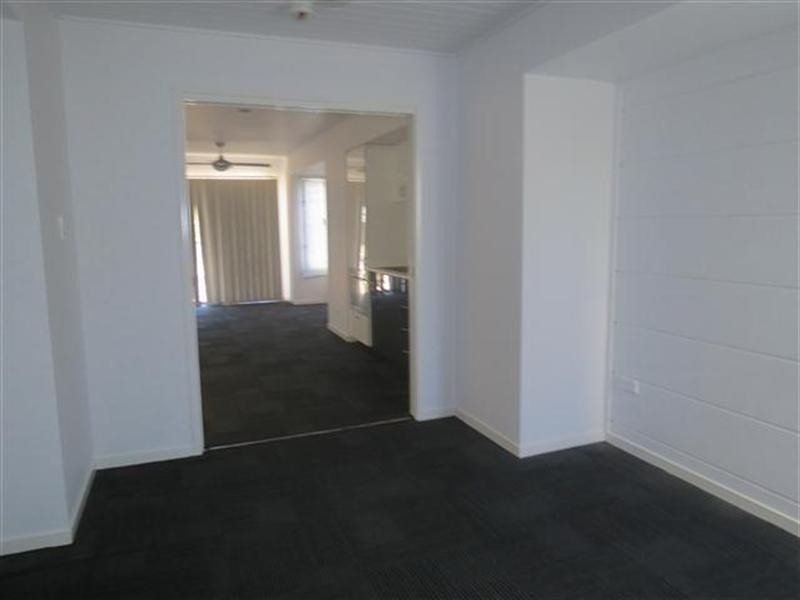 12 Gregory Street, Roma QLD 4455
