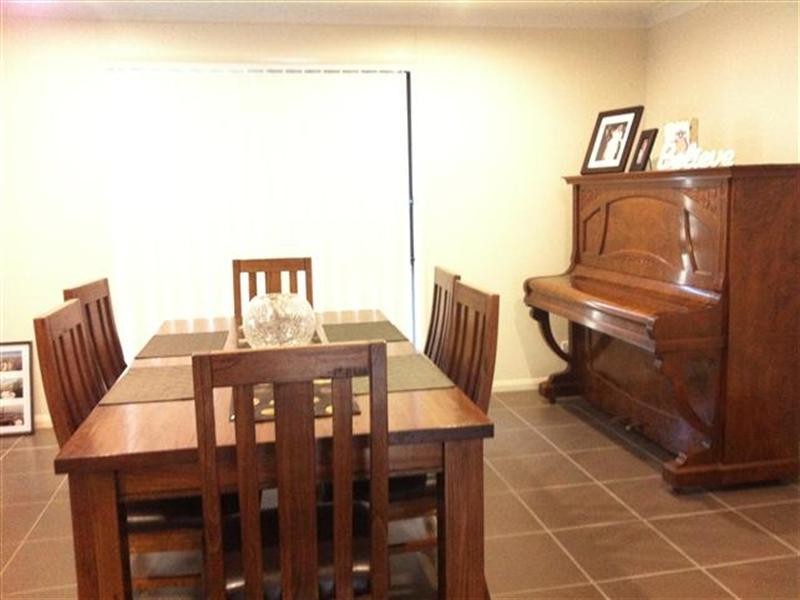 71 Taylor Street, Roma QLD 4455