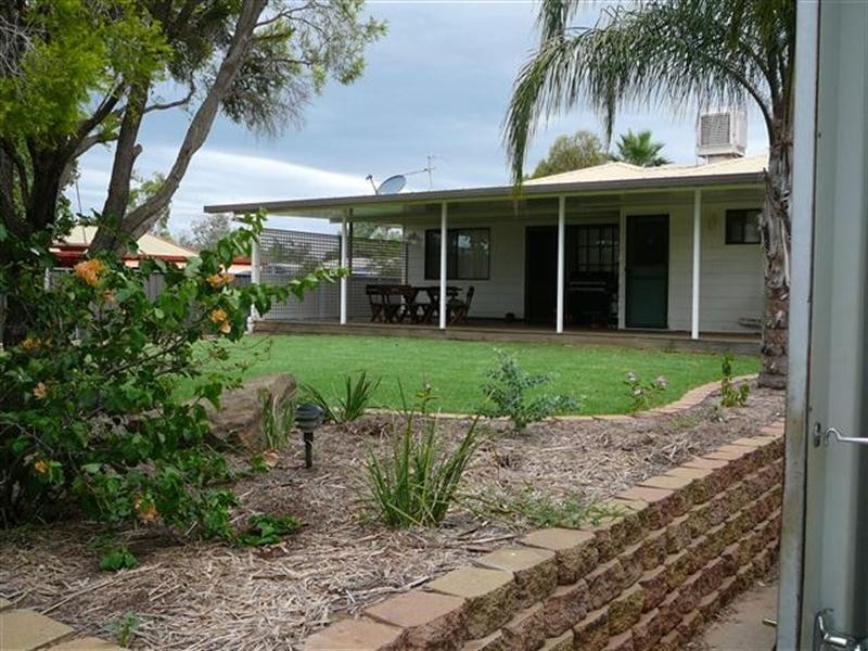 11 Everingham Avenue, Roma QLD 4455