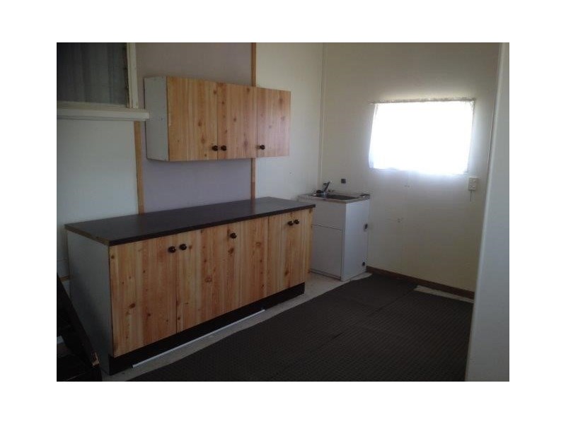 6 Hasted Street, Roma QLD 4455