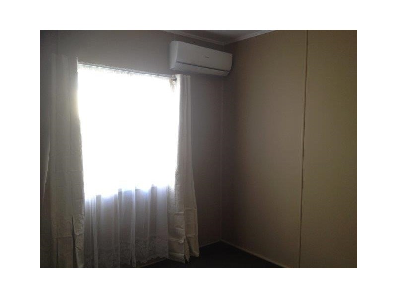 6 Hasted Street, Roma QLD 4455