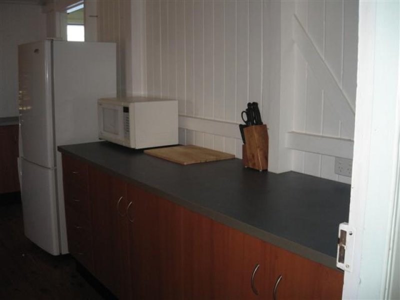 8 Mayne Street, Roma QLD 4455