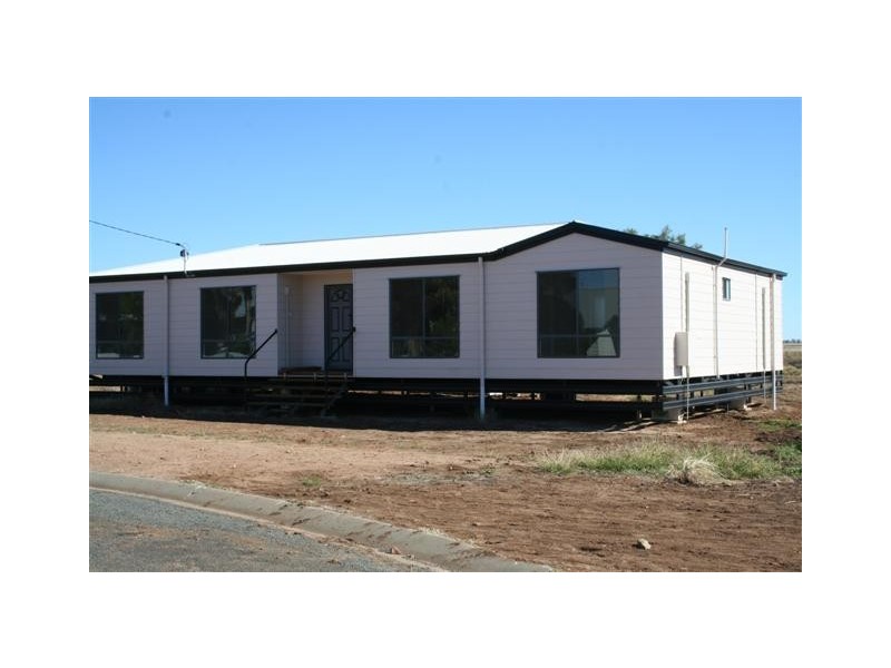 3 Powell Street, Roma QLD 4455