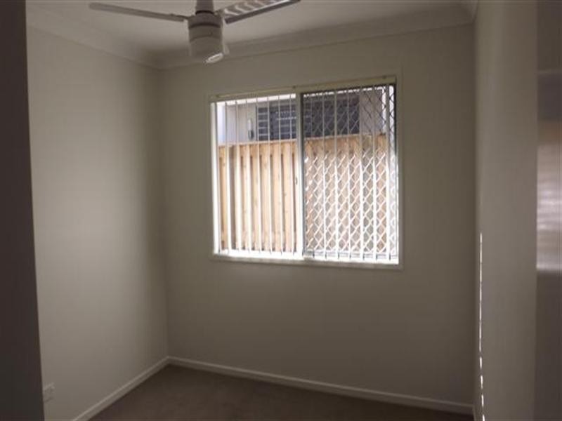 135 Bowen Street, Roma QLD 4455