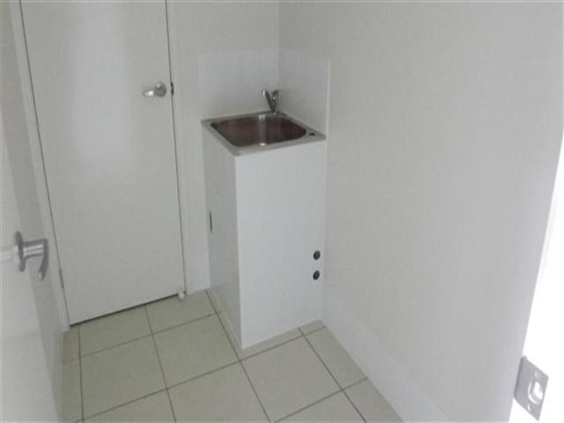 137 Bowen Street, Roma QLD 4455