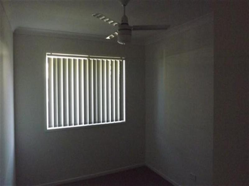 137 Bowen Street, Roma QLD 4455