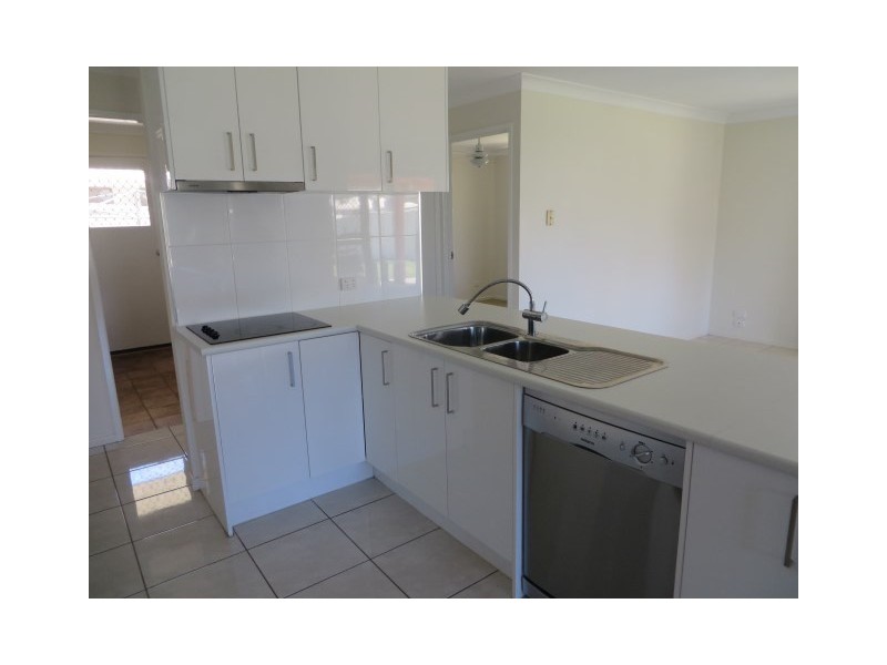 18 Madison Terrace, Roma QLD 4455