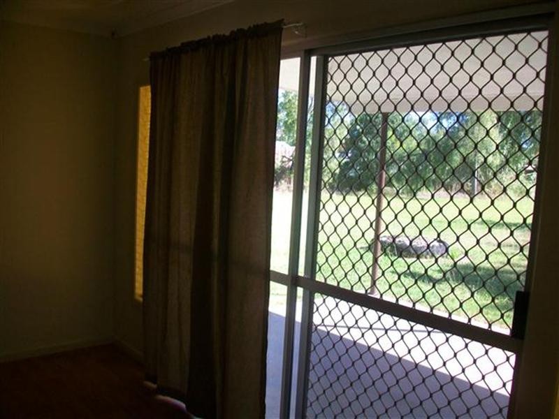 25 Allen Street, Roma QLD 4455