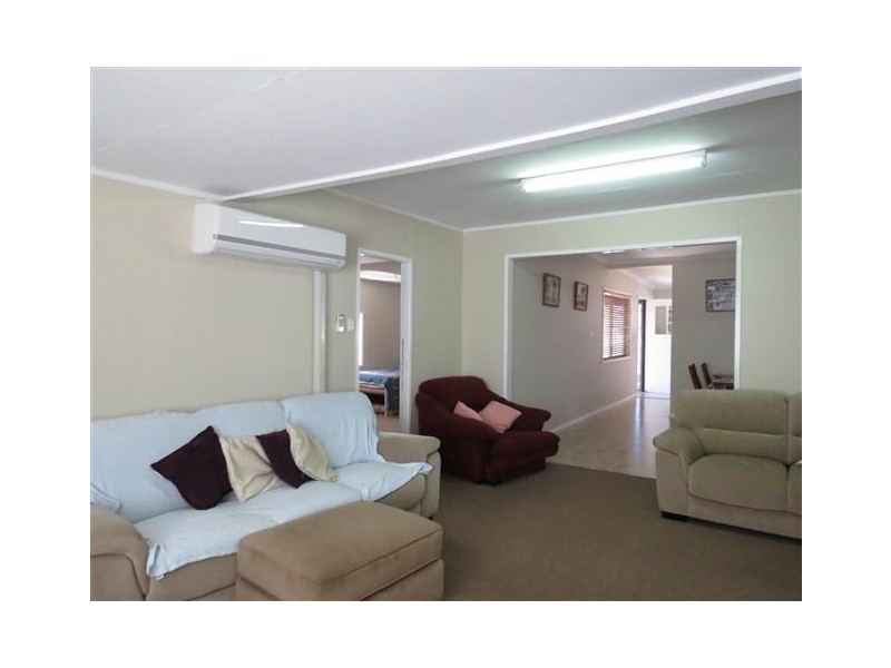 46 Duke Street, Roma QLD 4455