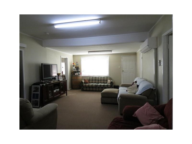 46 Duke Street, Roma QLD 4455