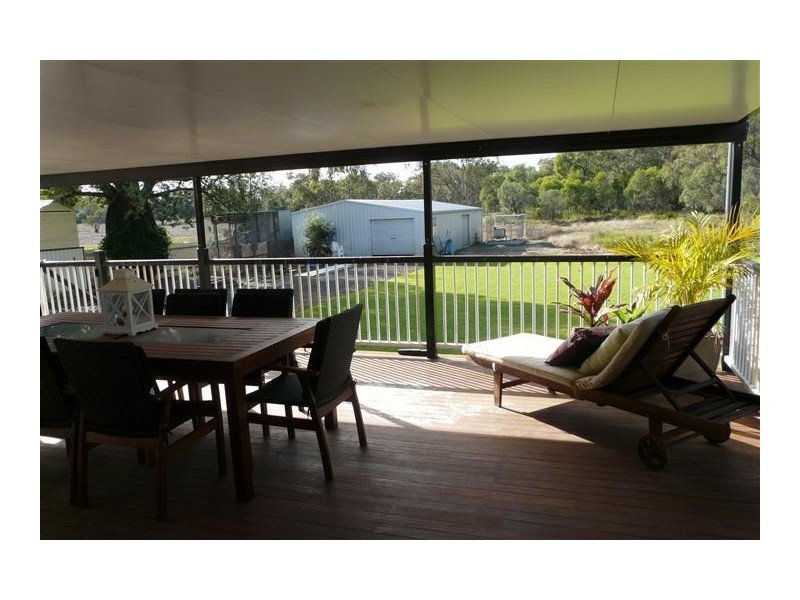 234 Edwardes Street, Roma QLD 4455