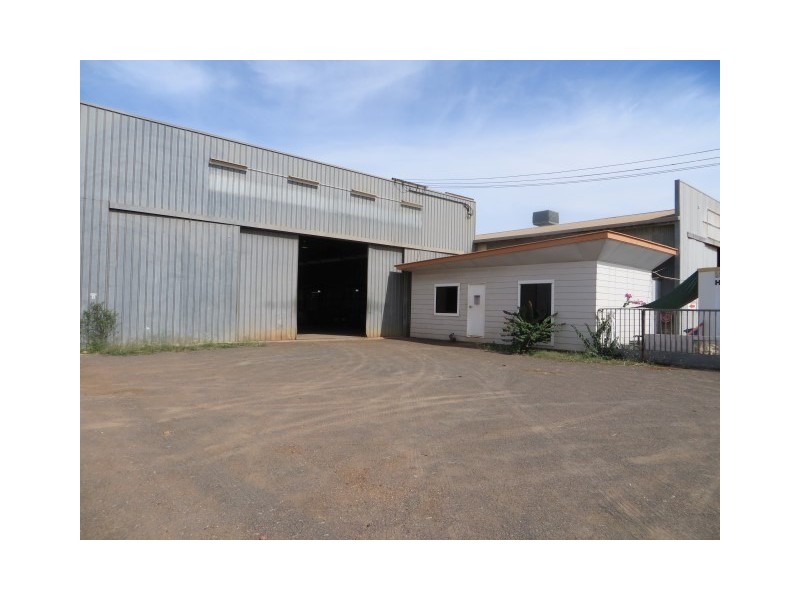 184-186 Raglan Street, Roma QLD 4455