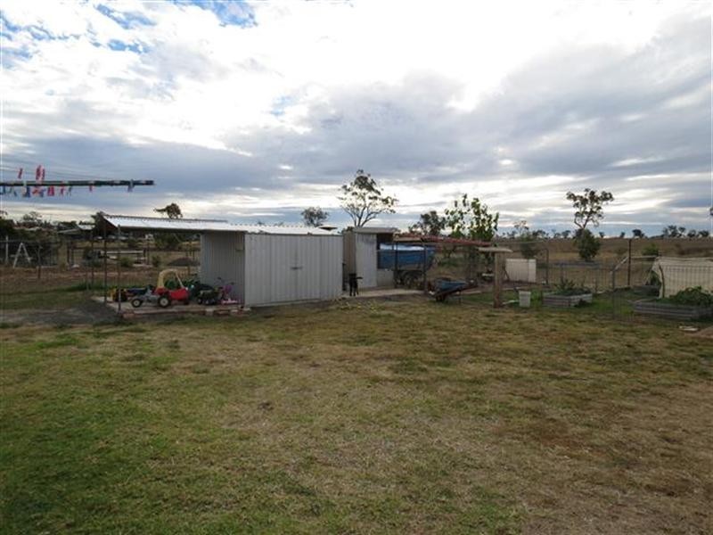 184 Bourne Drive, Roma QLD 4455