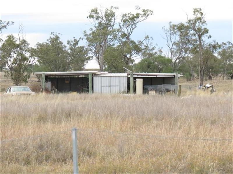 184 Bourne Drive, Roma QLD 4455