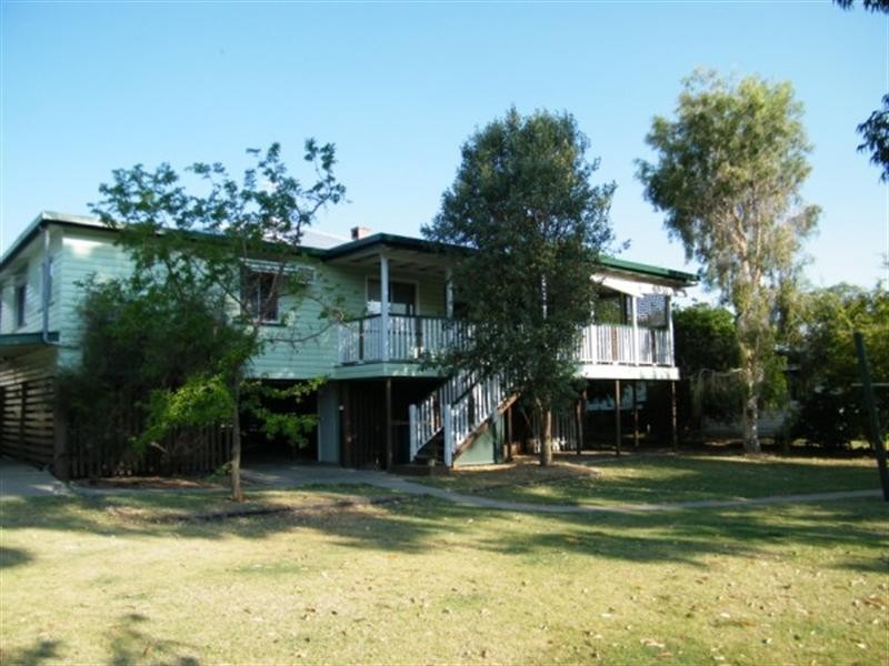 37 Helena Street, Chinchilla QLD 4413