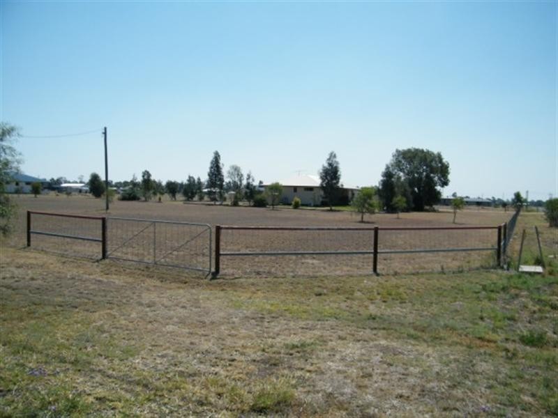 30 Elder Street, Chinchilla QLD 4413