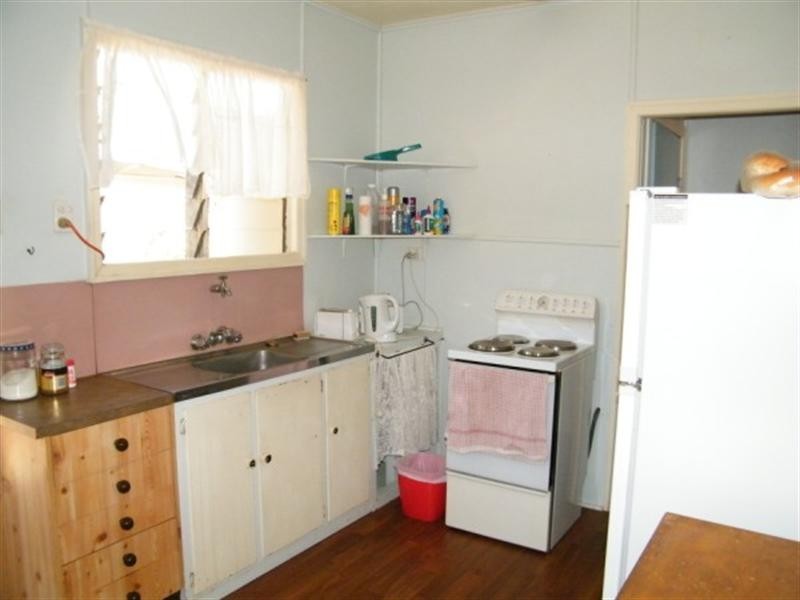 26 Barber Street, Chinchilla QLD 4413