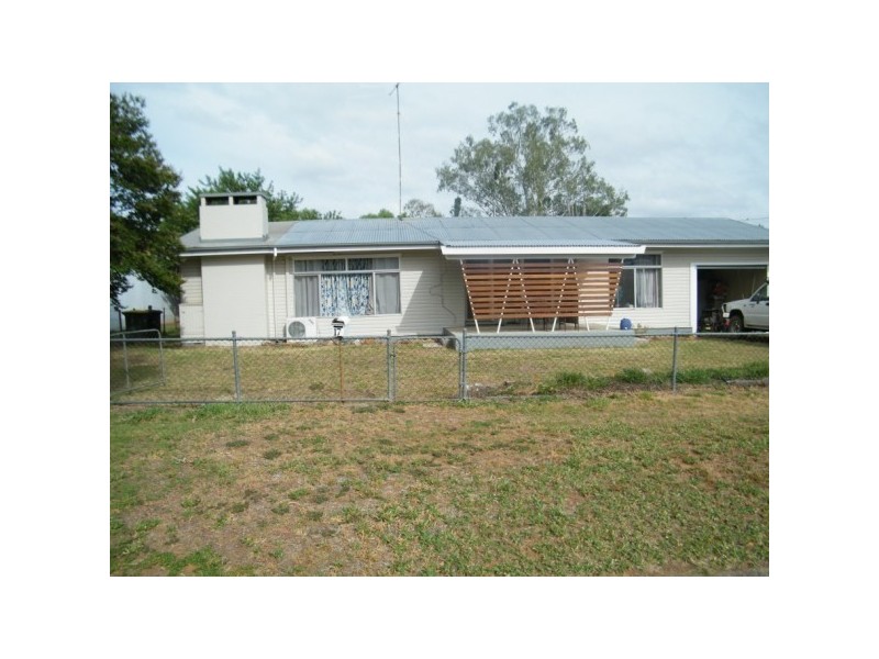 17 King Street, Chinchilla QLD 4413