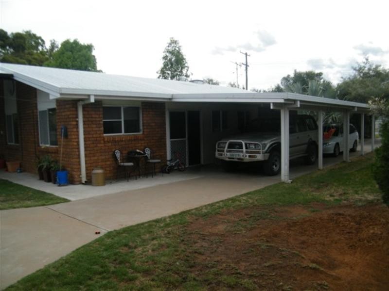 82 Wambo Street, Chinchilla QLD 4413