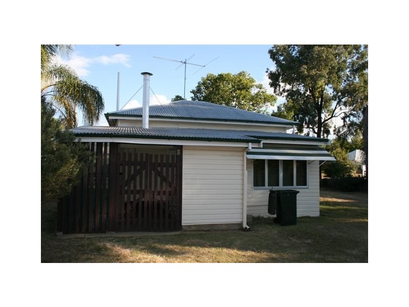 Chinchilla QLD 4413