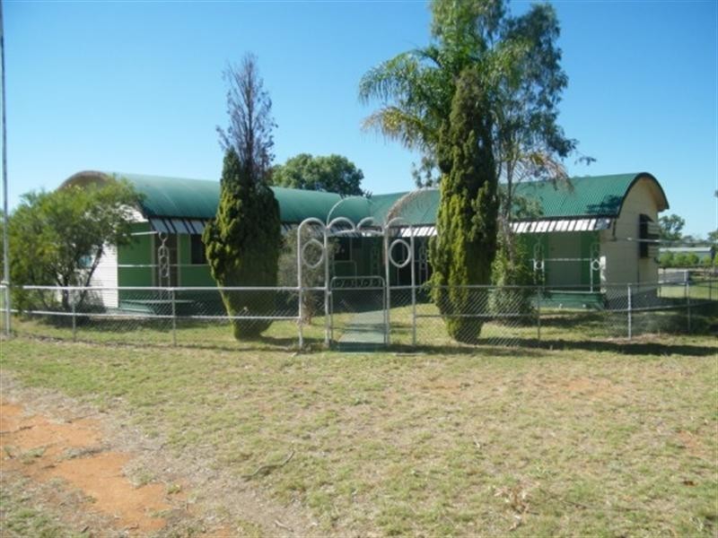 43 Mizpah Drive, Chinchilla QLD 4413