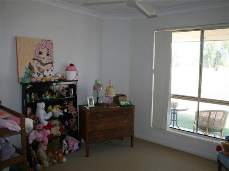 17 Back Avenue, Chinchilla QLD 4413